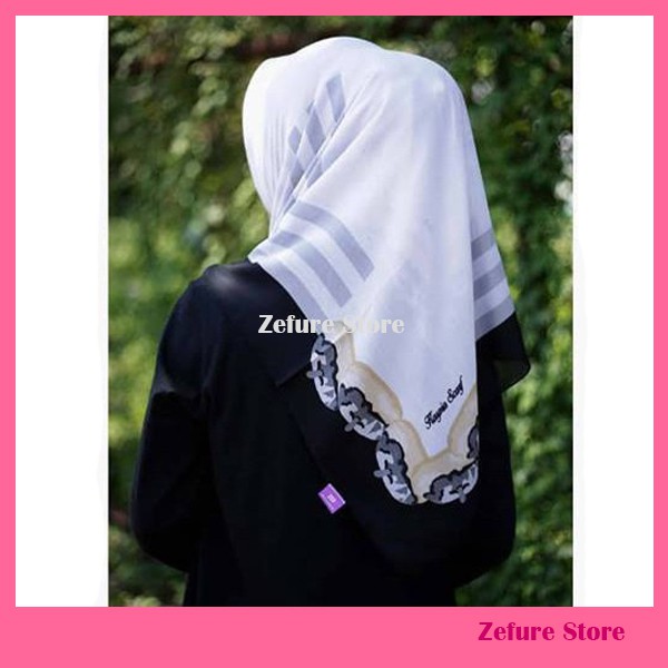 Kerudung Segiempat Mezora Scraf Motif Kaspia