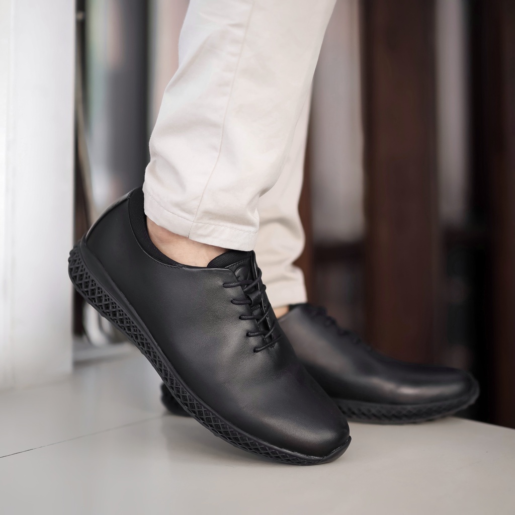 Amstrong (Kulit Asli) - Sepatu Pantofel Pria Kulit Asli Kerja Kantor Formal Casual Oxford Tali Hitam Pantopel Cowok Original