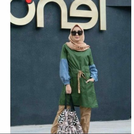 Atasan Qila Top by Monel size S new original
