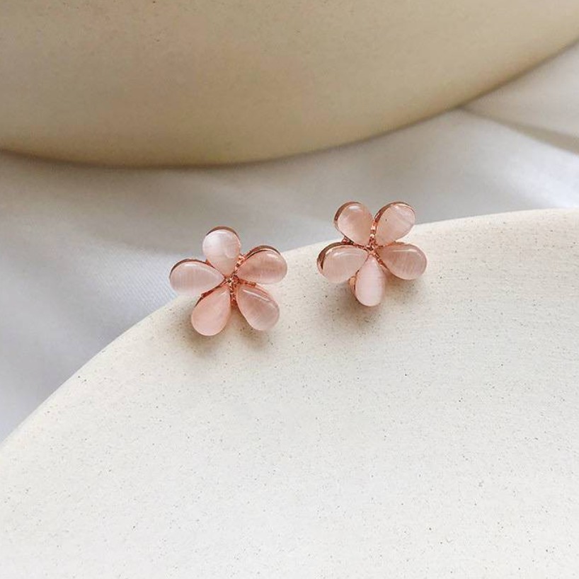 Anting Wanita Korea Bunga-bunga/ Korean Flowers Shape Earrings-1