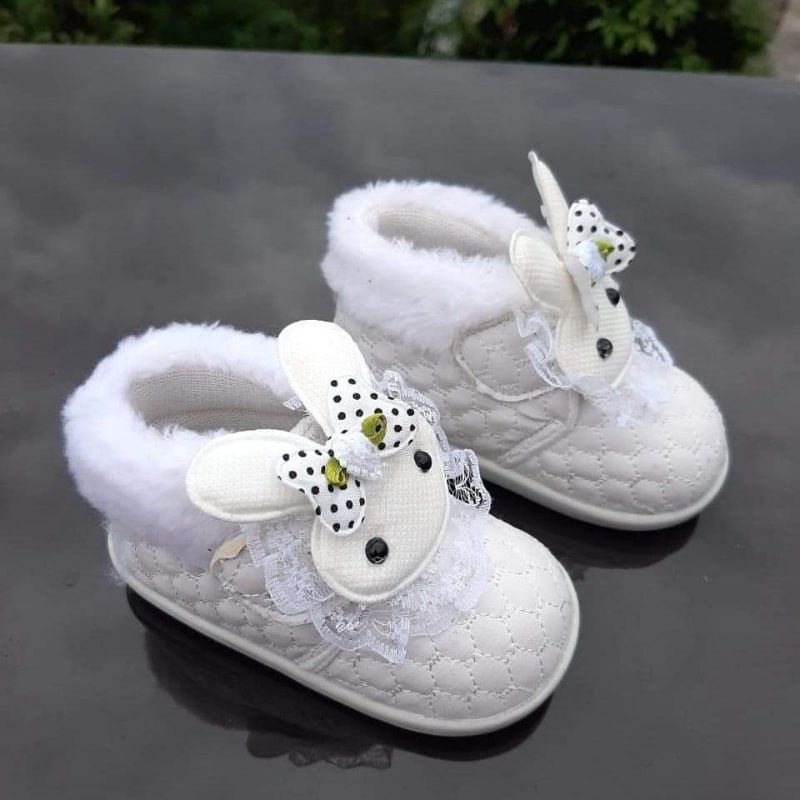 Sepatu Pesta Anak Perempuan Bunyi Cit-Cit Motif Boneka Kelinci