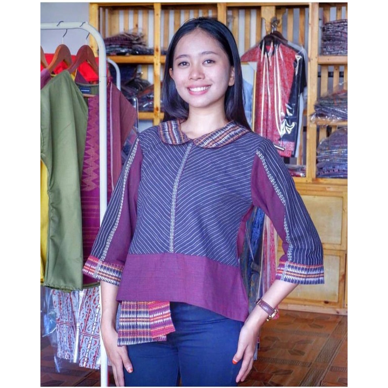 Baju Tenun Ulos Batak Wanita