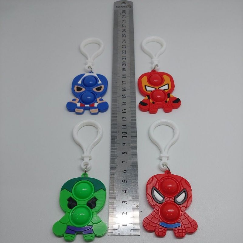 Pop it  mini karakter super hero harga/pcs oi