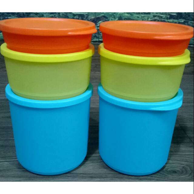 Preloved summer go round set tupperware