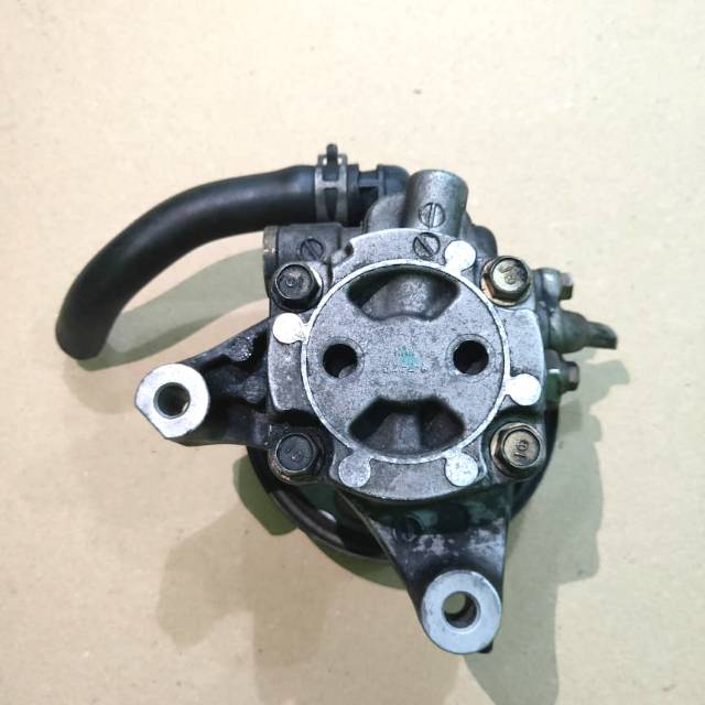 Pompa power steering Honda Odyssey rb1