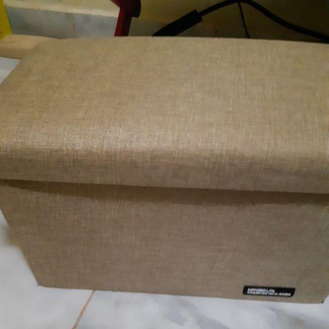 Storage Chair/ Tempat  Penyimpanan