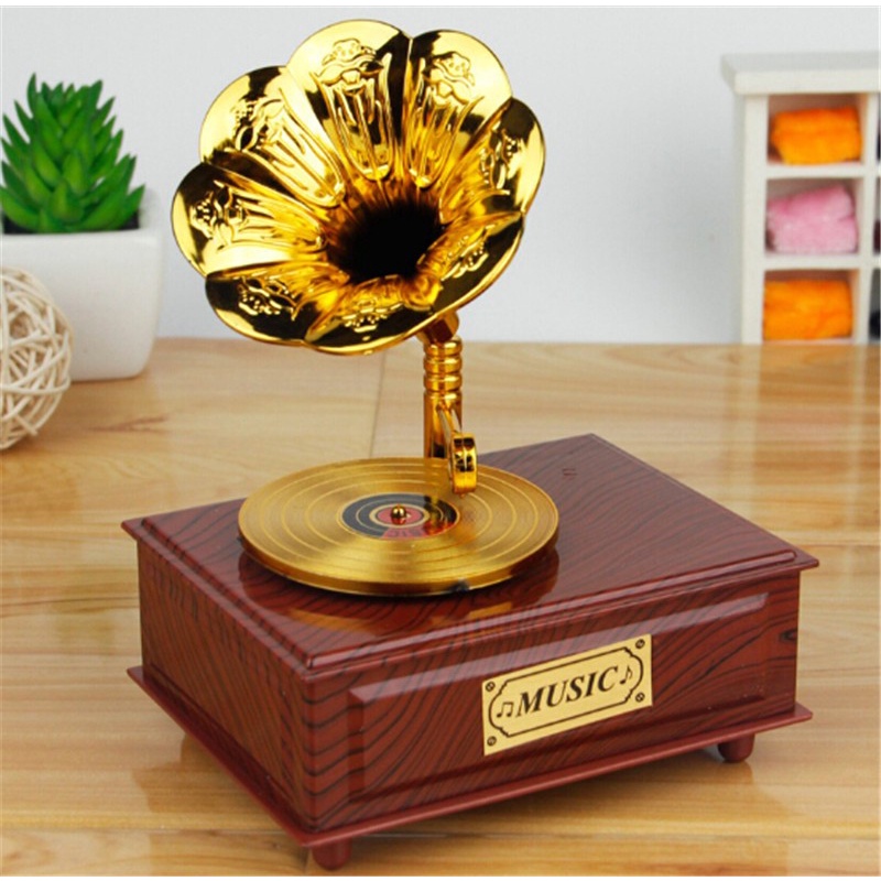 Retro vintage home decor | kotak musik / music box | pajangan dekorasi rumah | gramophone / gramofon