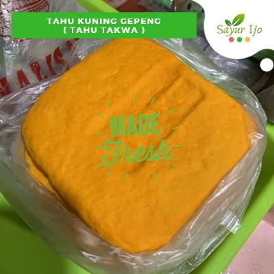 

Tahu Kuning Gepeng Isi 2 Pcs / Pack Fresh Homemade Yellow Tofu Takwa Tipis Sayur Segar