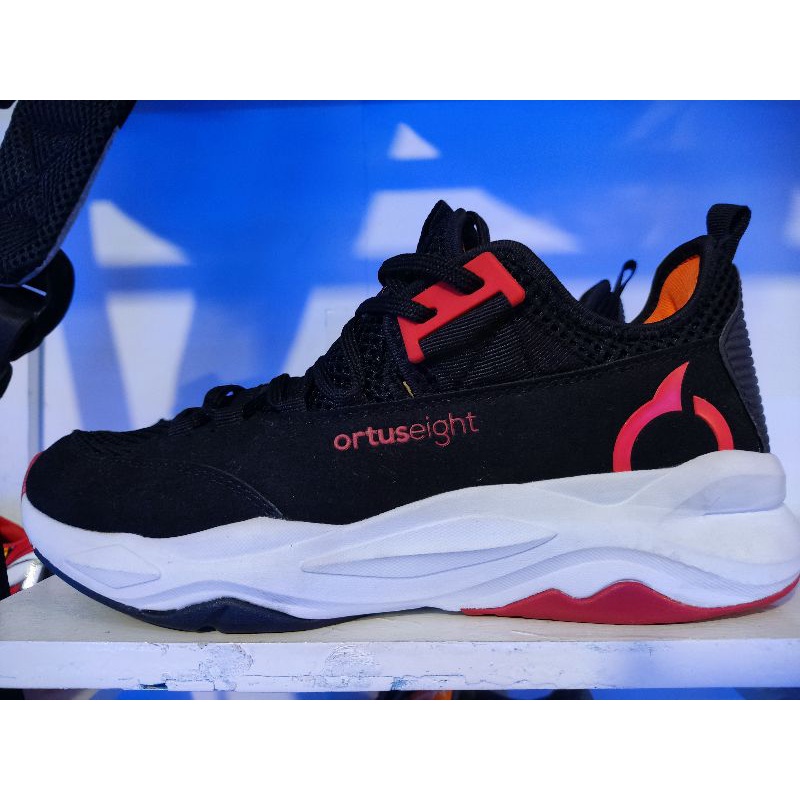 sepatu snaker. ortus ori