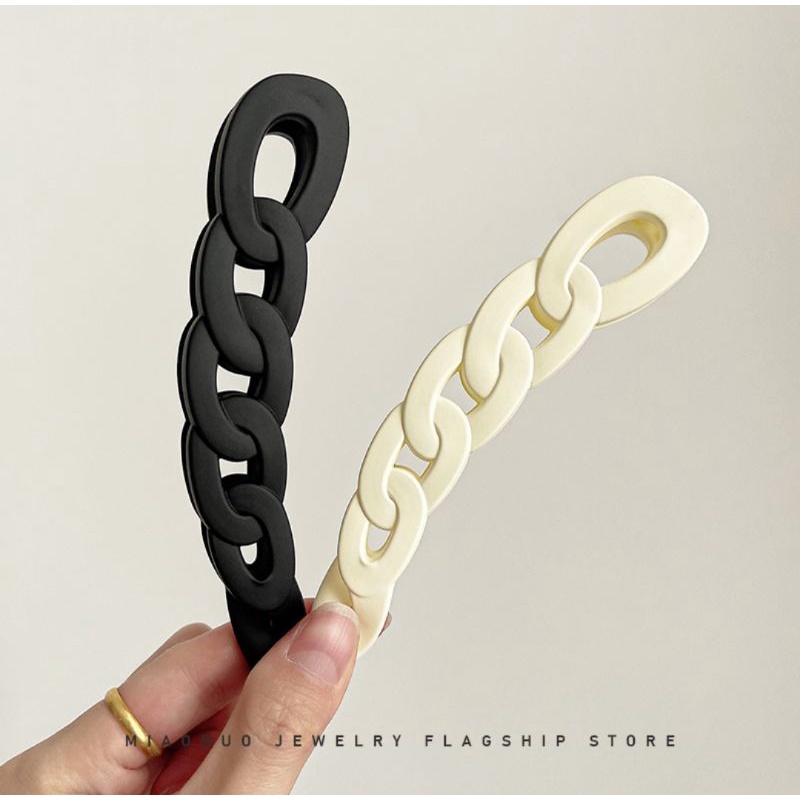 Jepit Rambut Pisang Korea Banana / Jepit Rambut Salon Glossy Model Ring