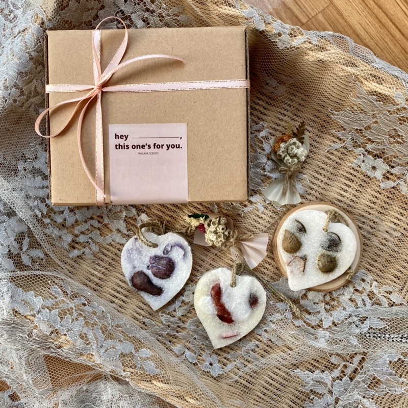 Scented Wax Sachet Giftbox Hampers Birthday Graduation Wedding Souvenir