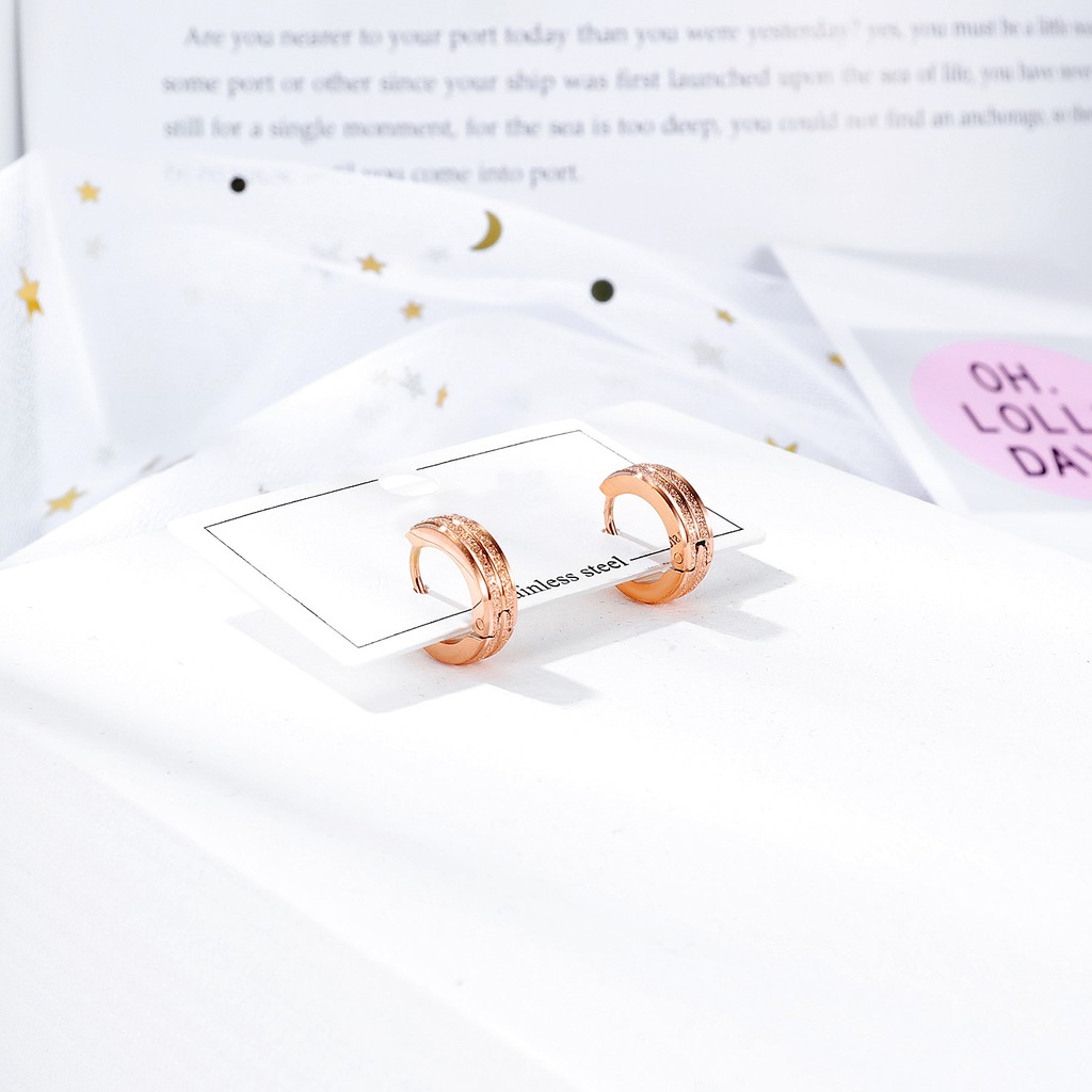 Anting Titanium Rose Gold Asli Wanita Fashion Anti Karat Murah AA055 Motif Jepit simple elegant