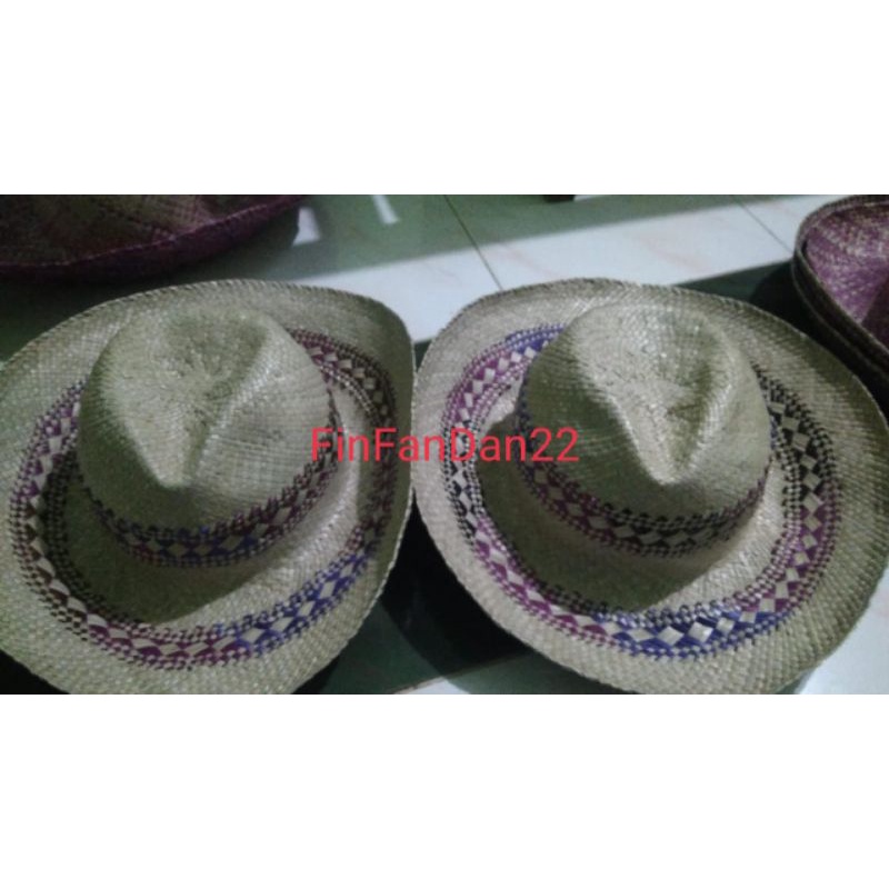 topi anyaman pandan