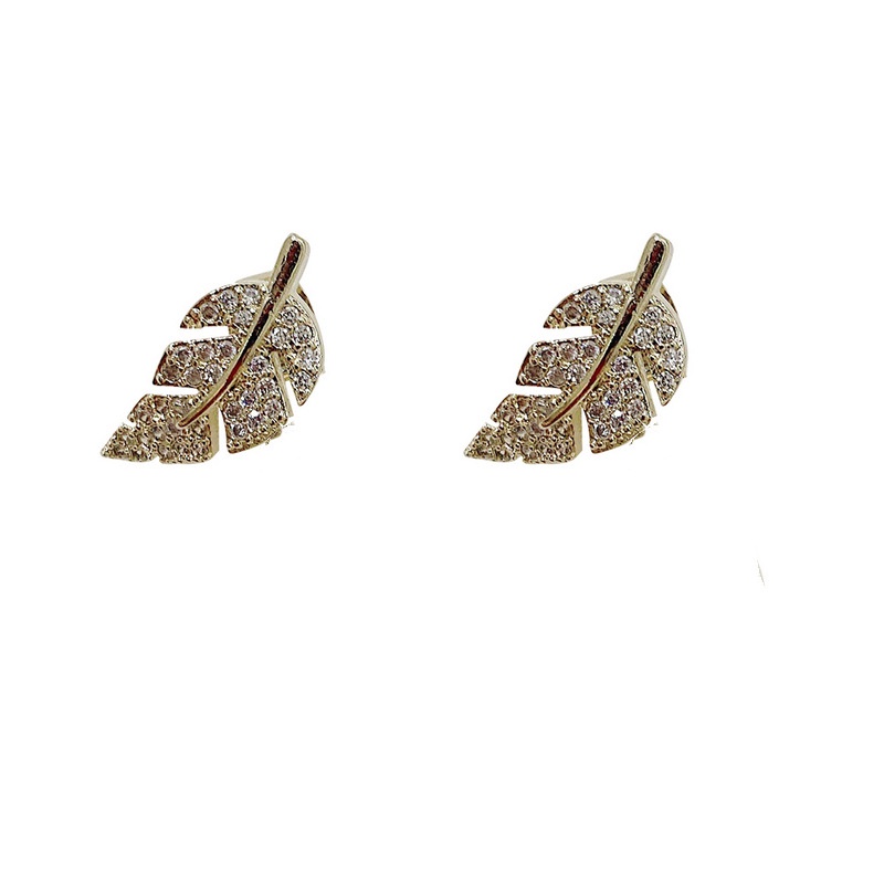 Indah dan serbaguna sterling silver jarum tertanam Berlian daun-shapepd stud anting-anting sederhana