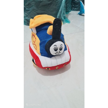 boneka kereta thomas