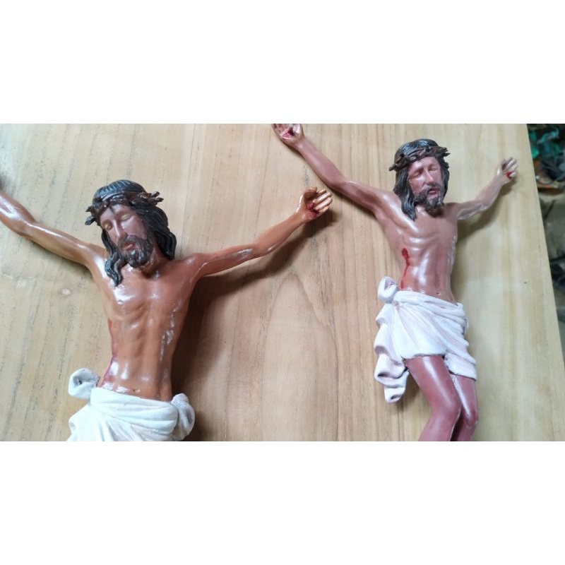 corpus salib 20cm akrilik