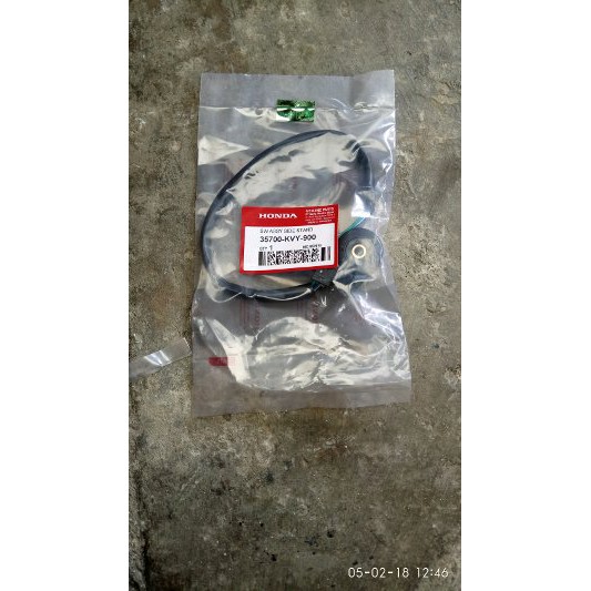 switch Assy side stands switch swit standar stadart samping beat scoopy spacy beat fi ori