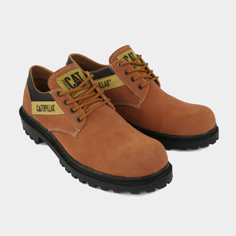 BAYAR DI TEMPAT Sepatu Pria Caterpillar Sby Suede TAN Low Pendek Ujung Besi Safety Kerja Hiking Boot