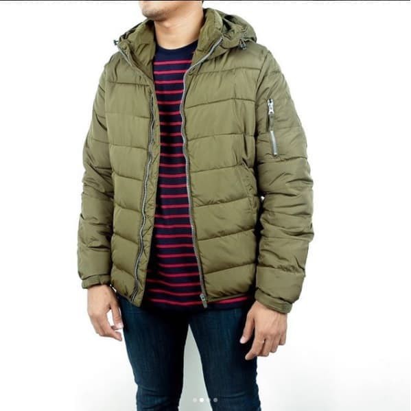 BARU Jaket Pull And Bear Puffer Olive Jacket Original Winter Musim Dingin Ready