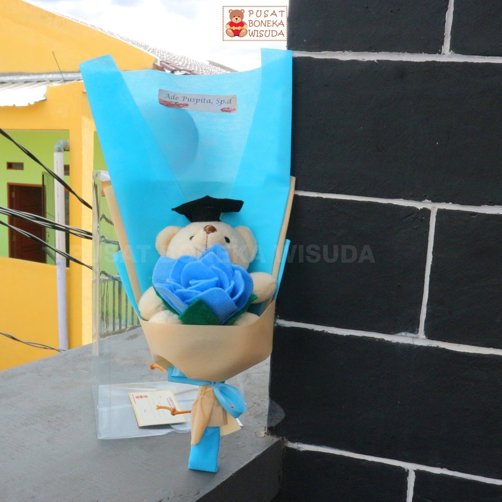 Buket boneka wisuda hadiah bucket kain flanel kado graduation bunga palsu anniversary pacar ultah