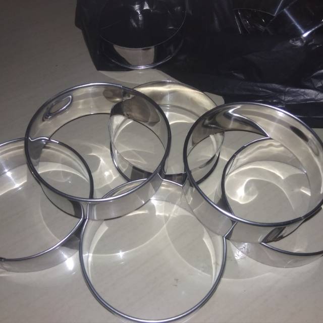 

Ring cutter/ring roti/ring donat bulat 1set isi 5pcs