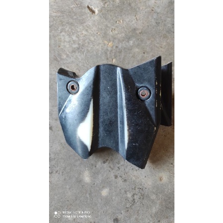 Tutup Gir depan Vega ZR