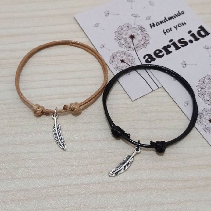 Gelang Charm Bulu Silver