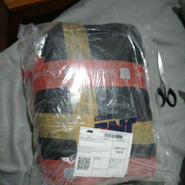 Bedcover Murah Polos Motif Embos