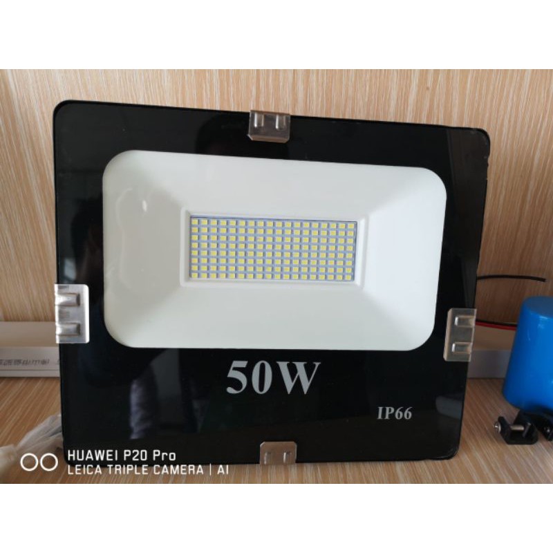 Kap Sorot 50watt Led 144pcs / Flood Light 50 Watt