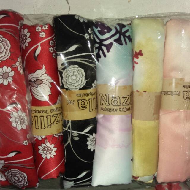 Hijab Nazilla