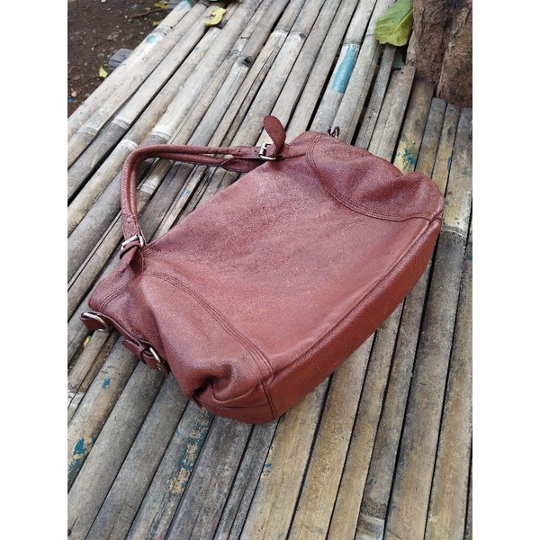 tas burberry london blue jeans kulit