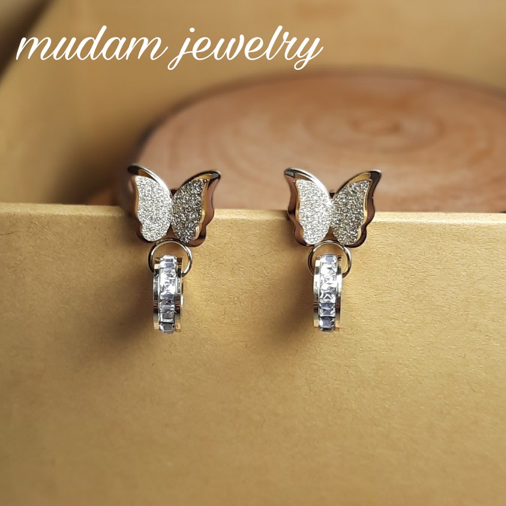 Anting Tusuk Titanium Model Kupu-Kupu Dengan Ring Diamond Warna Rose Gold dan Gold