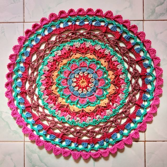 Taplak Meja Rajut Bundar Bulat