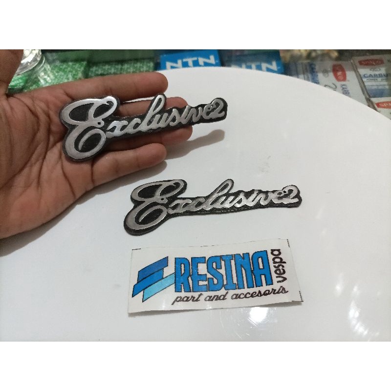 emblim emblem vespa exclusive bagian tepong