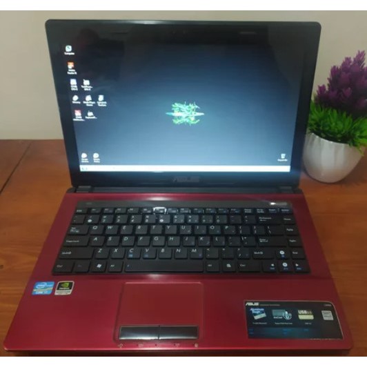 LAPTOP ASUS A43SJ. core i7-2630qm. ram 8gb. ssd 120gb dan hdd 500gb. nvidia