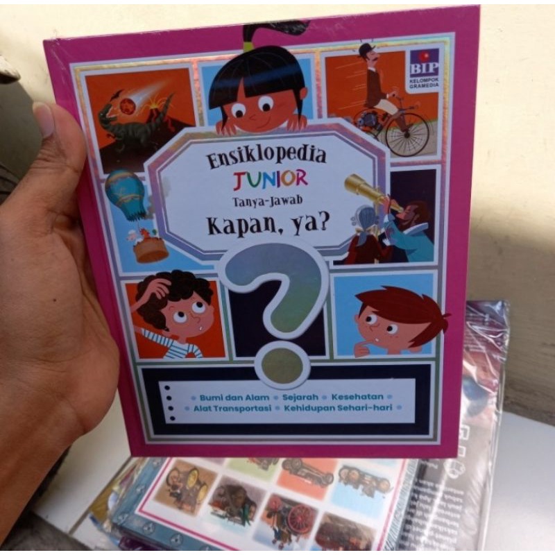 

BUKU ENSIKLOPEDIA JUNIOR TANYA-JAWAB KAPAN, YA