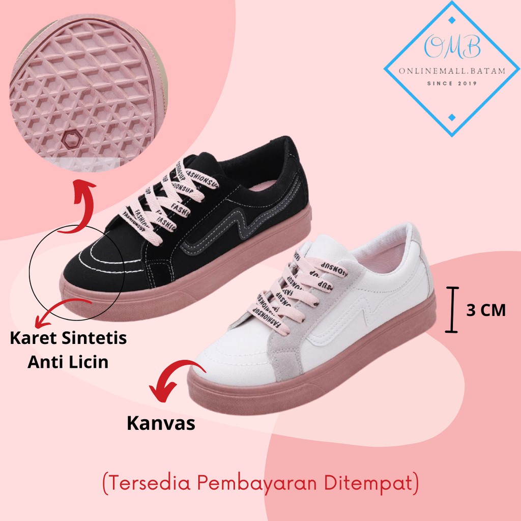 Sepatu Sneakers Kanvas Wanita Casual Sport Shoes Hitam Putih Onlinemall (8805)