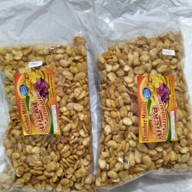 

Snack Lebaran Kacang Koro Asin 500 gram