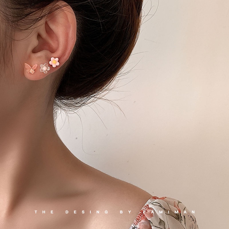 AY(CN) Set Anting Stud Desain Bunga Butterfly Warna-Warni Aksen Mutiara Bahan Keramik Gaya Korea Untuk Wanita