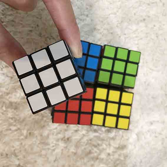 Mainan Rubik Kotak Anak 3x3 / Kubus Rubik -1pcs