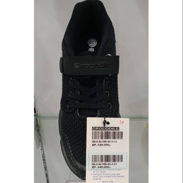 Sepatu sekolah crocodile