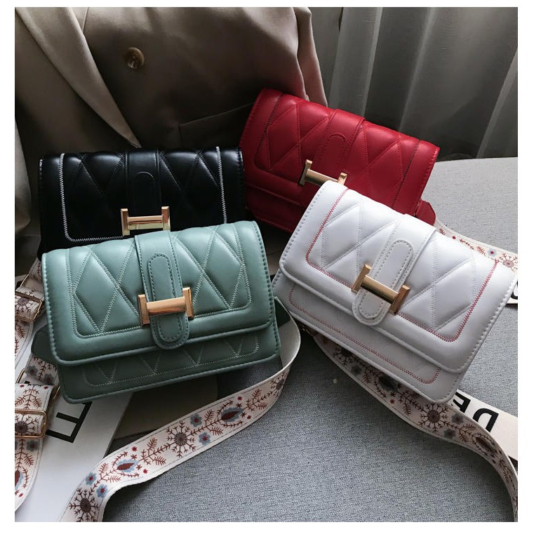 B5112 Tas Selempang Wanita Import - Tas Fashion Batam