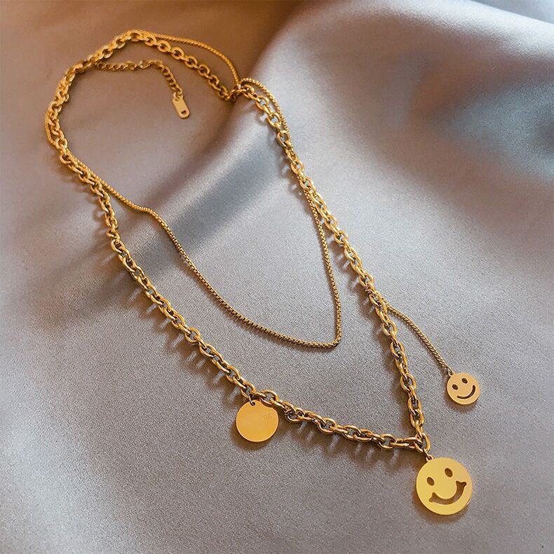 Fashion Hip Hop Smiley Face Liontin Baja Titanium Kalung Lapisan Ganda