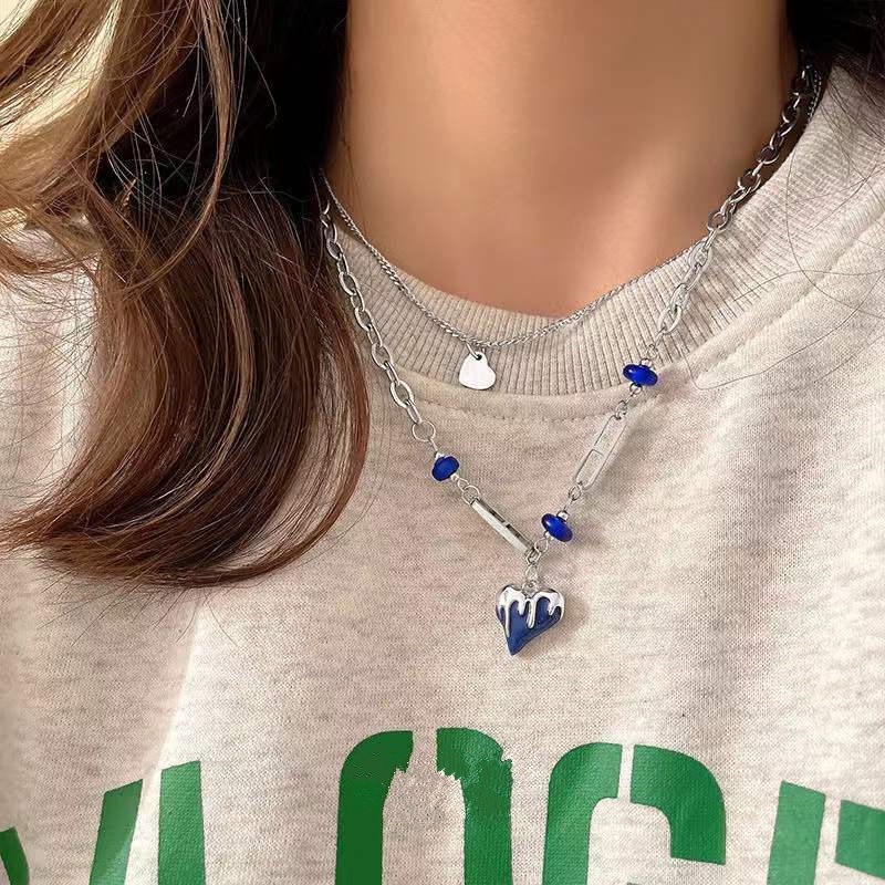 Kalung Klavikula Lapisan Ganda Dengan Liontin Hati Warna Biru