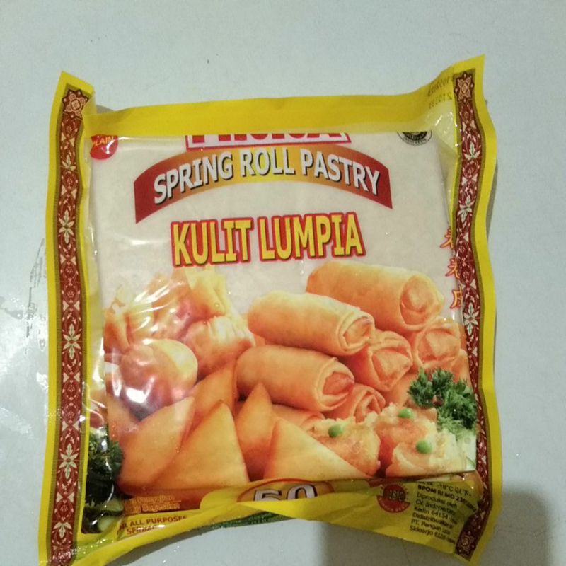 

kulit lumpia 250 gram 50 lembar