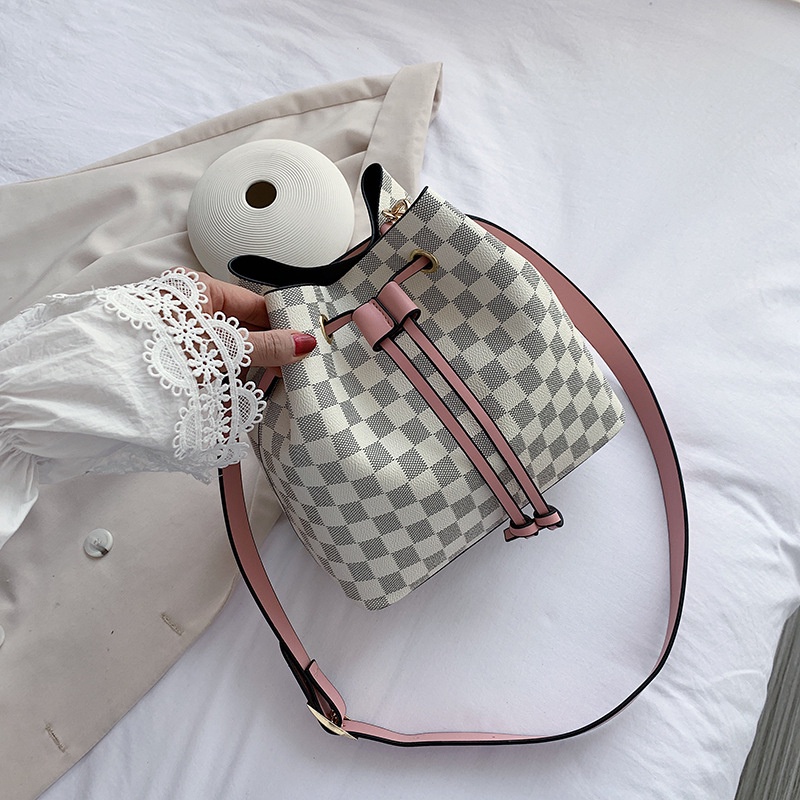 SALE TAS FASHION PREMIUM WANITA IMPORT BATAM TAS SELEMPANG WANITA IMPORT MARNO GROSIR READY JAKARTA 