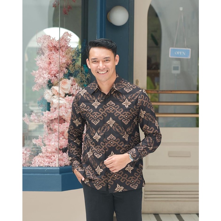 Cuci Gudang !!! Kemeja Batik Pria Lengan Panjang Aneka Motif 1