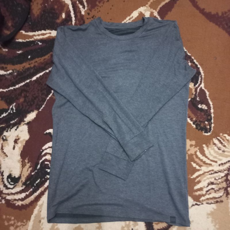 long sleeved t shirt uniqlo