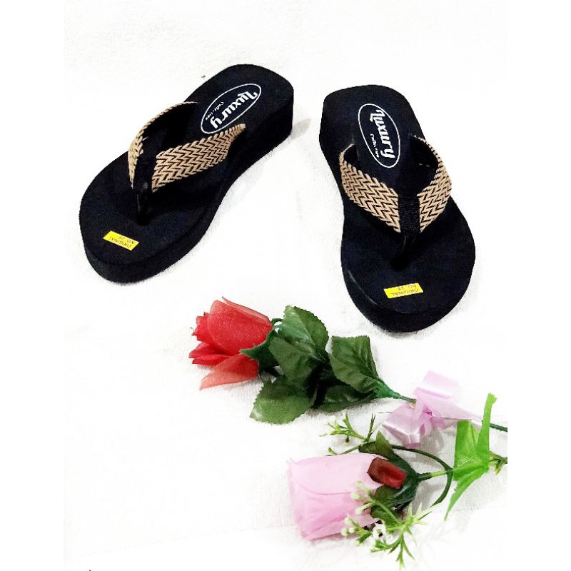 SANDAL JAPIT WANITA SANTAI MAIRA - SANDAL SPON WANITA - SANDAL WEDGES SPON MURAH