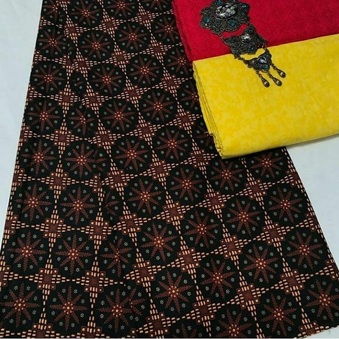 Kain Jarik Batik TRuntum Soganan